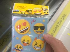 -全家便利店(宜山路站店)