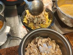 -丽丽三鲜螺蛳粉(田林路店)