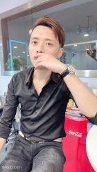 -15C7 男士理发馆 烫染专业店