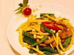 酸辣笋尖炒爽肉-利苑酒家(宜安广场店)