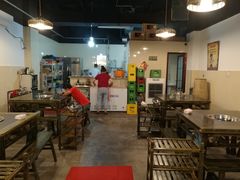 大堂-行是老火锅(恒大御龙天峰店)