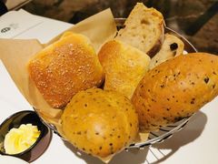 -马克西姆俄罗斯餐厅(通亚街店)