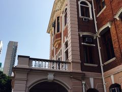 -香港大学