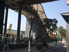 -康新公路(地铁站)