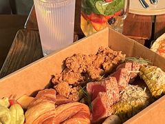 -Brut Eatery Wine Bar & Restaurant (建国东路店)