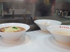 -钟方模白家肥肠粉(春熙店)