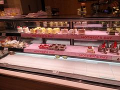 -巴黎贝甜(大宁国际商业广场店)