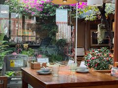 -菌自由丨野生菌火锅特色庭院餐厅(丽江古城店)