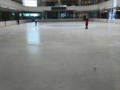 -陈露国际冰上中心(天津嘉里汇店)