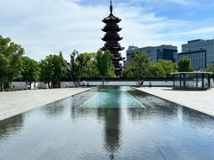 -龙华寺