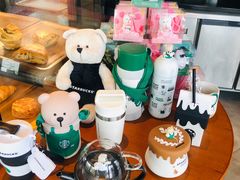 零售区-星巴克(西安曲江银泰店)