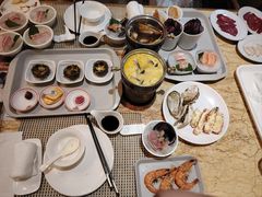-雍和会海鲜姿造自助(湖东路店)