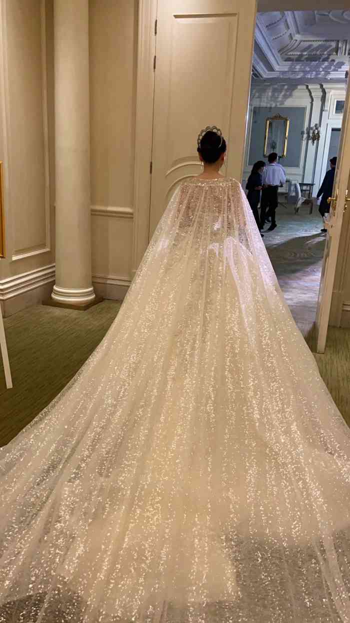 太美丽婚纱礼服百荣世贸商城店