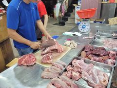-标记美食新鲜猪杂(兴南大道店)