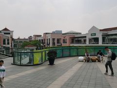 -百联奥特莱斯广场(上海青浦店)