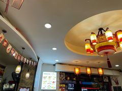 -烧哥美蛙肥肠鱼火锅·十五年社区店