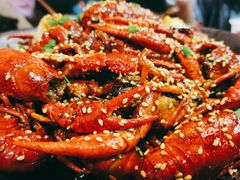 -肥肥虾庄·金牌油焖大虾(汉口城市广场店)
