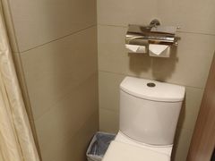-香港华美达海景酒店