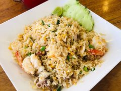 -两兄弟Song Pee Nong(2号店)