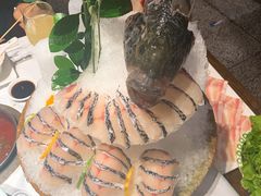 -泓炙颐凤鲜海鲜火锅料理(桐乡店)