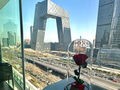 -福楼毕斯罗F Bistronome(国贸商城约会地标景观店)