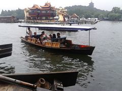 android_upload_pic-西湖游船