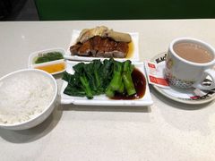 烧味双拼套餐-香港新发烧腊茶餐厅(水围店)
