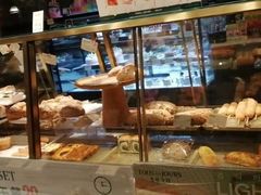 面包甜点陈列柜-多乐之日(西苑龙湖店)