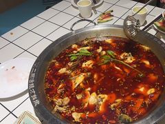 -蛙一刀·麻椒鱼火锅(金仙桥店)