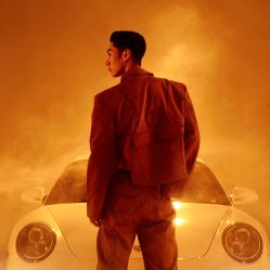 -变画·发型STUDIO