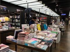 -诚品(信义店)