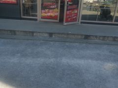 门面-肯德基(成山路地铁站店)