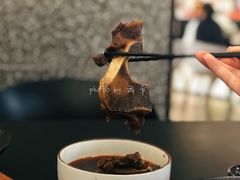 香辣牛骨-贡梅老面馆·蟹粉面·无锡特色小吃(南长街主推店)