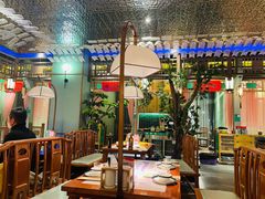 大堂-松沪名灶·豆浆鱼头·新上海菜(飞航吾悦广场店)