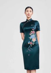 -租旗袍租礼服馆
