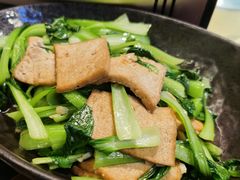 -东家小院金汤酸菜鱼(南阳路店)