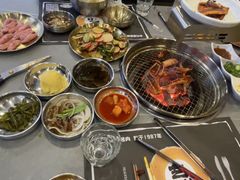 -艺林烤肉城(光明店)