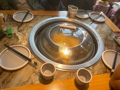 -锅老头海鲜铁锅炖