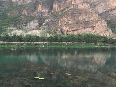 -百里峡七彩艺术小镇