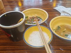 -山城欢现炒食堂(上海城店)