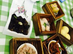 -快乐海鲜酒楼(滇池路店)