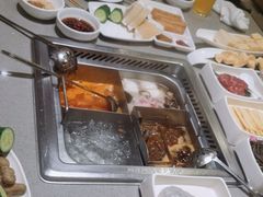 -海底捞火锅(凯德广场店)