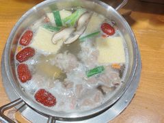 -呷哺呷哺 黄金牧场 (新中关购物中心店)