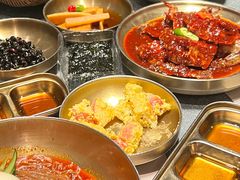 -草家酱蟹炭火烤肉店(珲春南路二店)