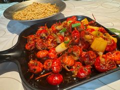 -巴厘龙虾·榜首油焖大虾(音乐学院·沿江酒馆店)