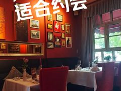 -塞纳河法国餐厅(意式风情街店)