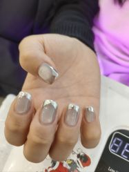 -斯馨·健康美甲美睫