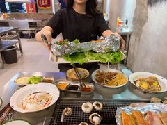 -马路牙子烧烤音乐酒馆(望京店)