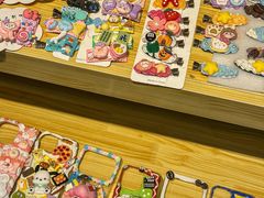 -郑在DIY·潮玩银饰绘画手作(中央大道旗舰店)