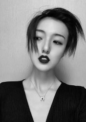 -你好时尚发型工作室